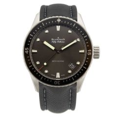5000-1110-B52A | Blancpain Fifty Fathoms Bathyscaphe 43 mm watch. Buy Online