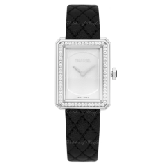 H6955 | Chanel Boy-Friend Small Version 27.9 x 21.5 x 6.2mm watch. Buy Online