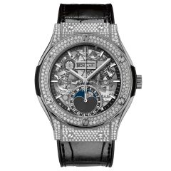 547.NX.0170.LR.1704 | Hublot Classic Fusion Moonphase Titanium Pave 42 mm watch. Buy Online