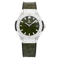581.NX.8970.LR | Hublot Classic Fusion Green Titanium 33 mm watch. Buy Online