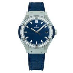 581.NX.7170.LR.1104 | Hublot Classic Fusion Blue Titanium Diamonds 33mm watch. Buy Online