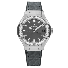 581.NX.7071.LR.1104 | Hublot Classic Fusion Racing Grey Titanium Diamonds 33mm watch. Buy Online