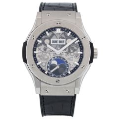 547.NX.0170.LR | Hublot Classic Fusion Moonphase Titanium 42 mm watch. Buy Online