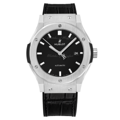 542.NX.1171.LR | Hublot Classic Fusion Titanium 42 mm watch. Buy Online