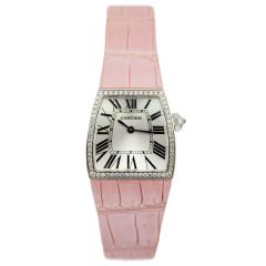 WE600151 | Cartier La Dona Midsize 29 mm x 27 mm watch | Buy Online
