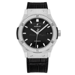 Hublot Classic Fusion Titanium Diamonds 42 mm 542.NX.1171.LR.1104