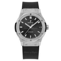 Hublot Classic Fusion Racing Grey Titanium 38 mm 565.NX.7071.RX