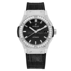 Hublot Classic Fusion Titanium Diamonds Automatic 38 mm 565.NX.1470.LR.1204