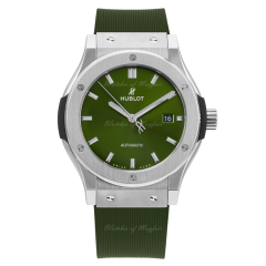 Hublot Classic Fusion Titanium Green 42 mm 542.NX.8970.RX