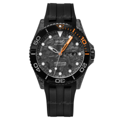 Mido Ocean Star 200C Carbon Automatic Limited Edition 42.5 mm M042.431.77.081.00